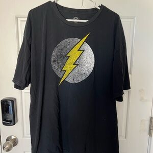 A30-The Flash Distressed Logo T-Shirt Men’s 2XL Black DC Comics Official Tee